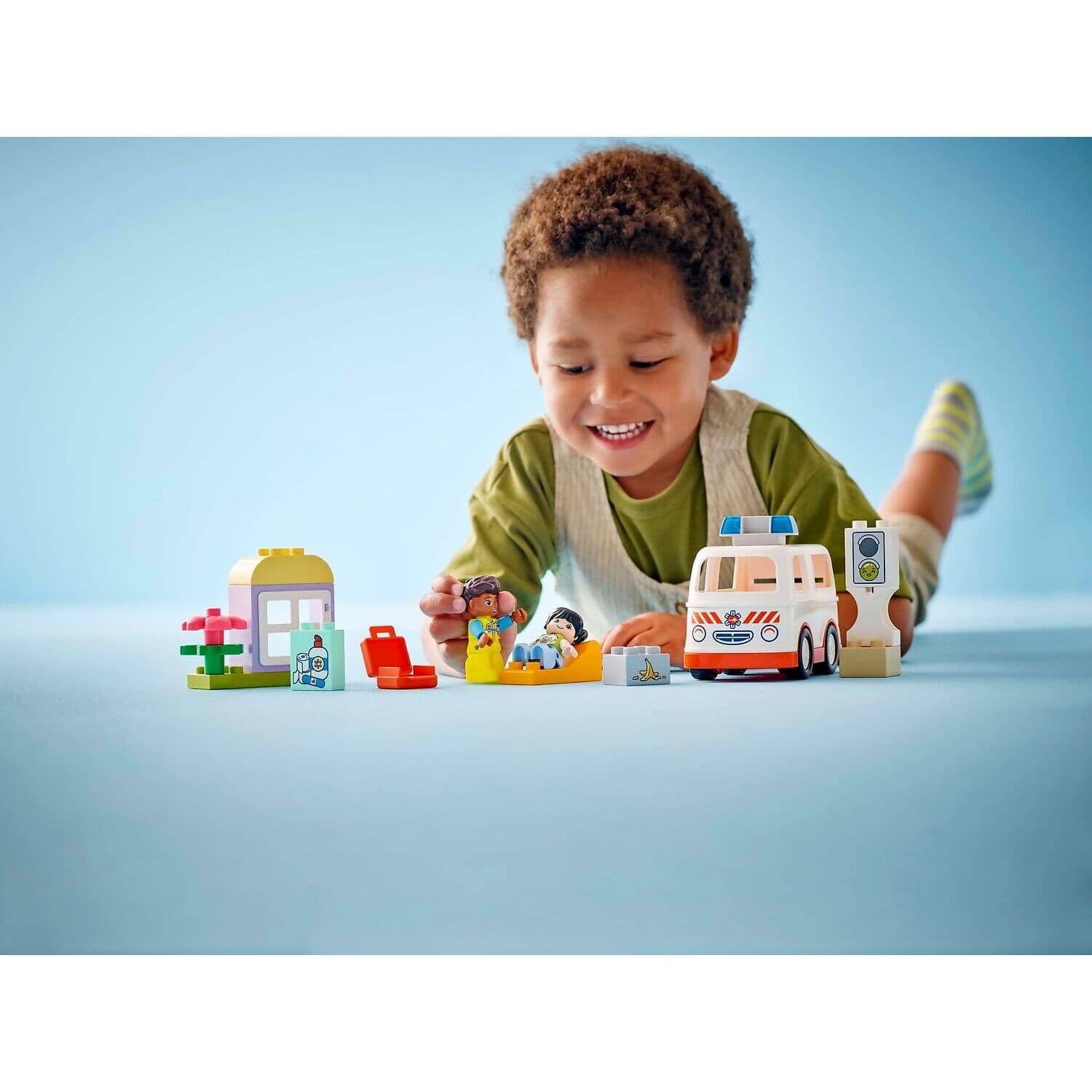 LEGO® 10447 Ambulance & Driver - DUPLO®