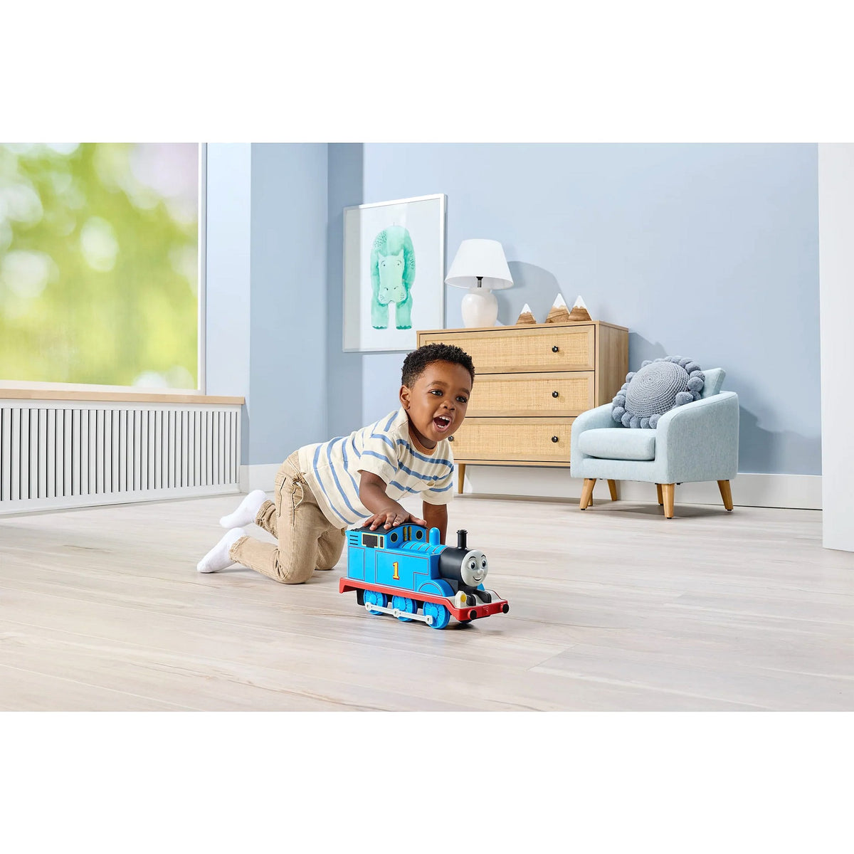 Thomas & Friends - Giant Whistling Thomas Large-Scale Engine with Push-Button Sound - Mattel