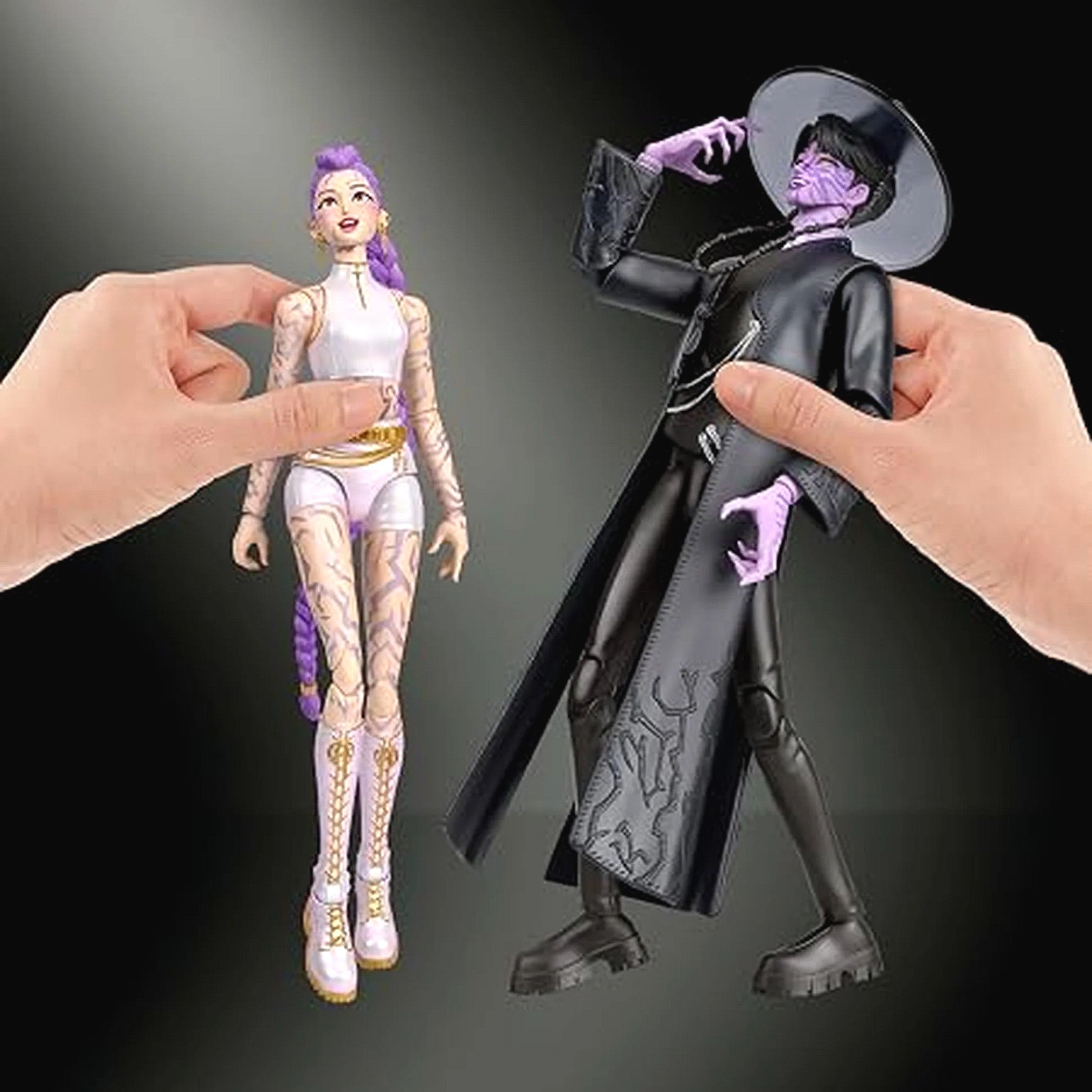 KPop Demon Hunters - 6.5-Inch Rumi & Jinu Final Battle Action Figure 2 Pack - Mattel