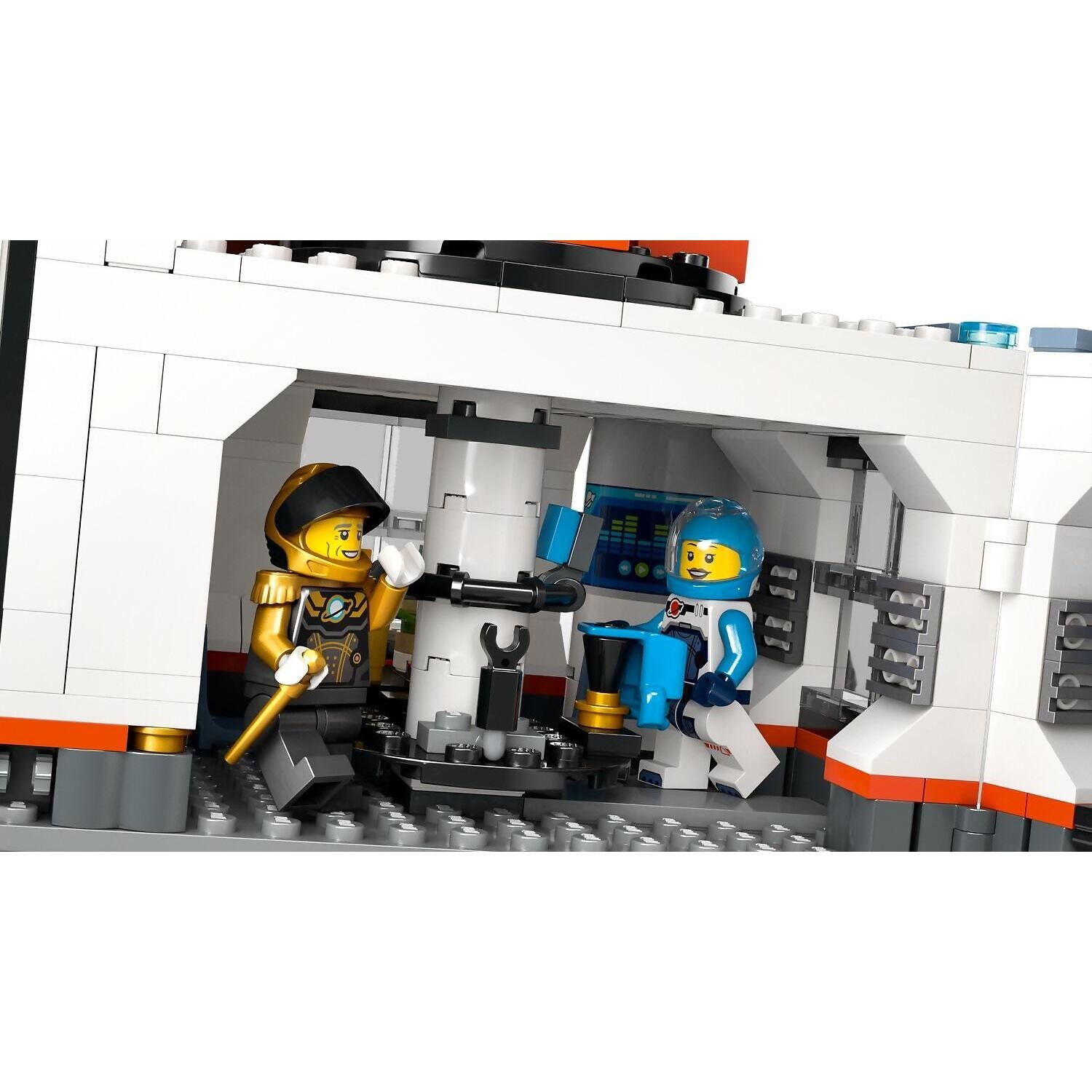 LEGO® 60434 Space Base and Rocket Launchpad - City