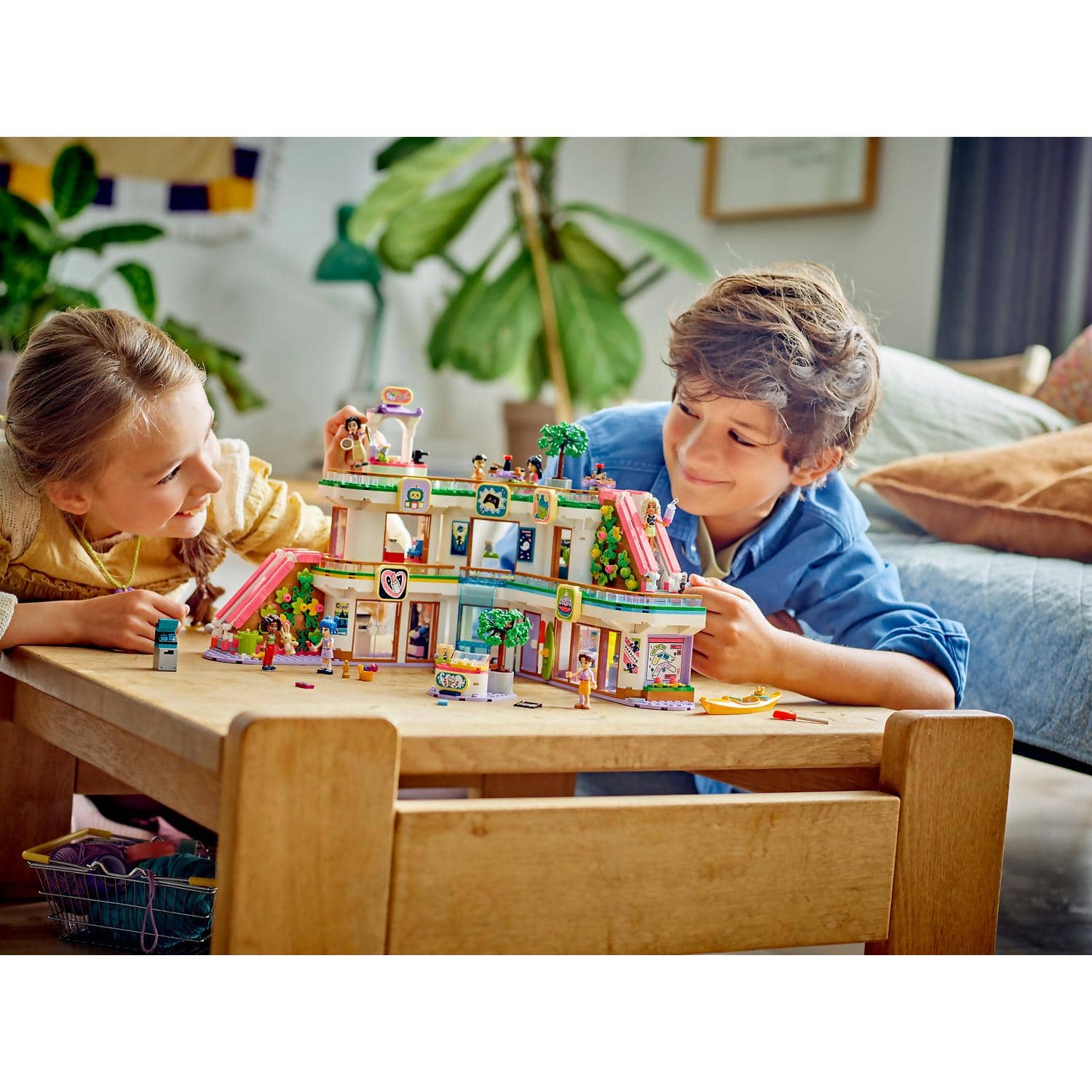 LEGO® 42604 Heartlake City Shopping Mall - Friends