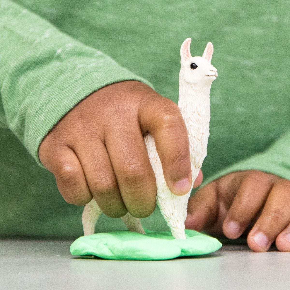 Schleich - Llama Farm World Animal Figurine
