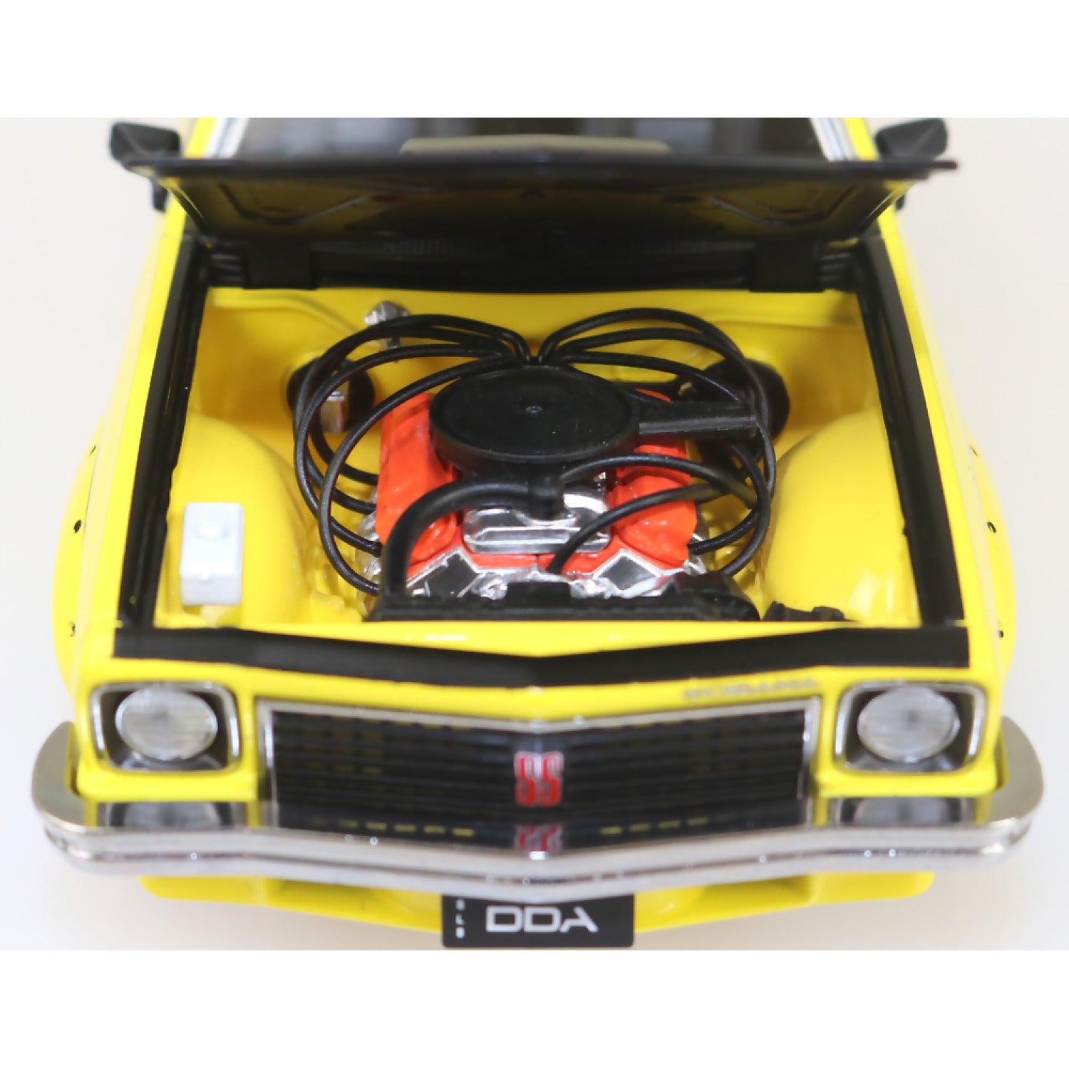 DDA Collectibles - 1:24 Scale - Yellow A9X Torana 308 Factory Car - Diecast Model