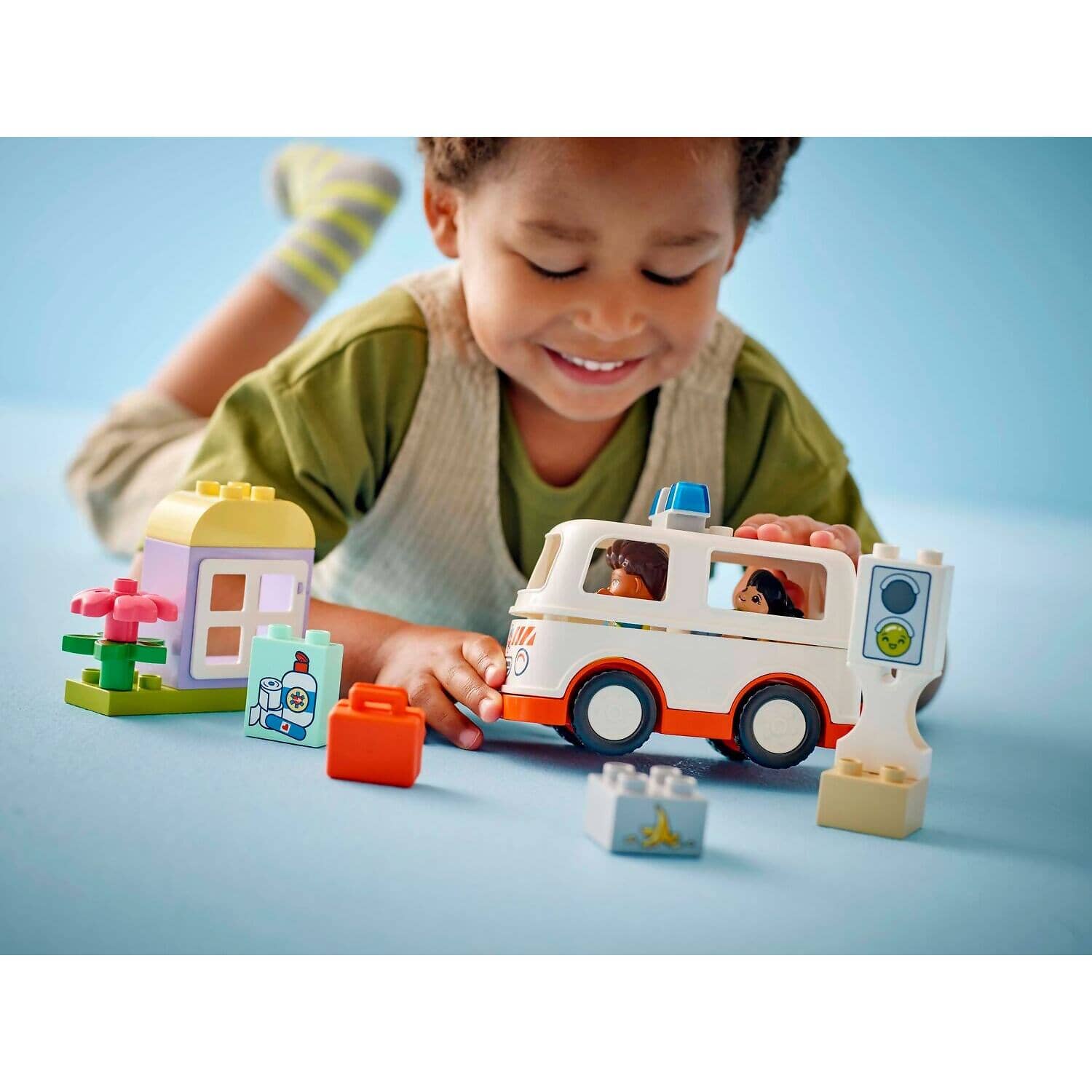 LEGO® 10447 Ambulance & Driver -  DUPLO®