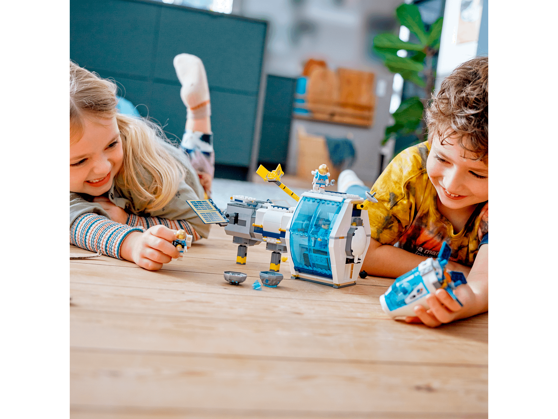 LEGO® 60349 Lunar Space Station - City