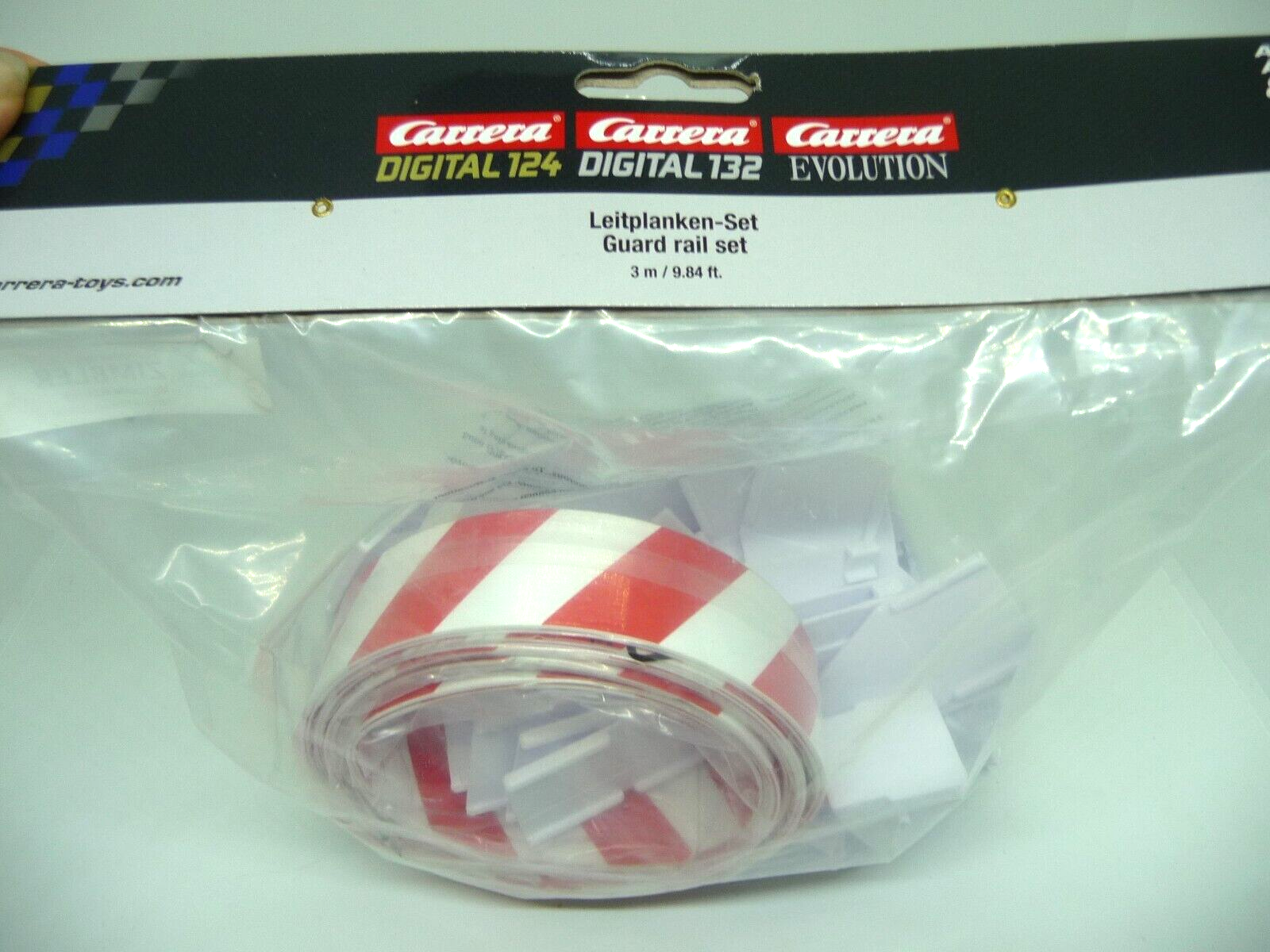 Carrera - 1:24 Track Accessories - Red and White Stripe Guard Rail 3mtrs
