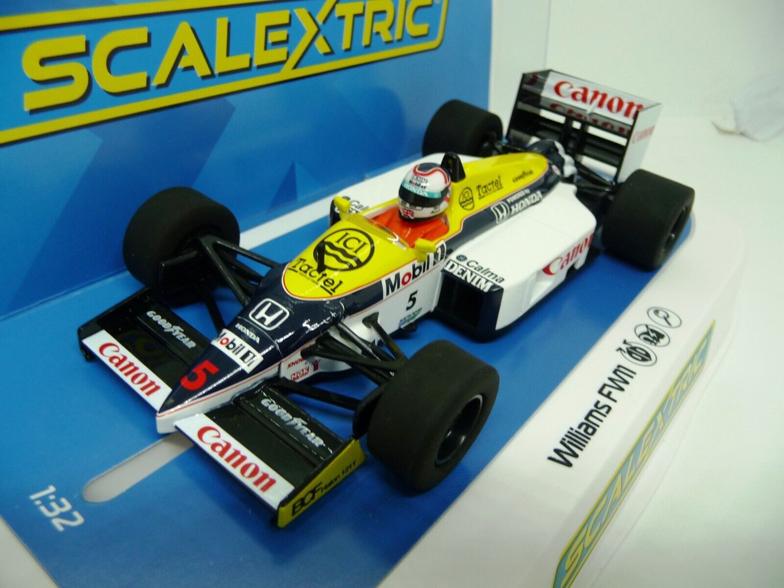Scalextric - C4318 Willams FW11 1986 British Grand Prix slot car also suits Carrera